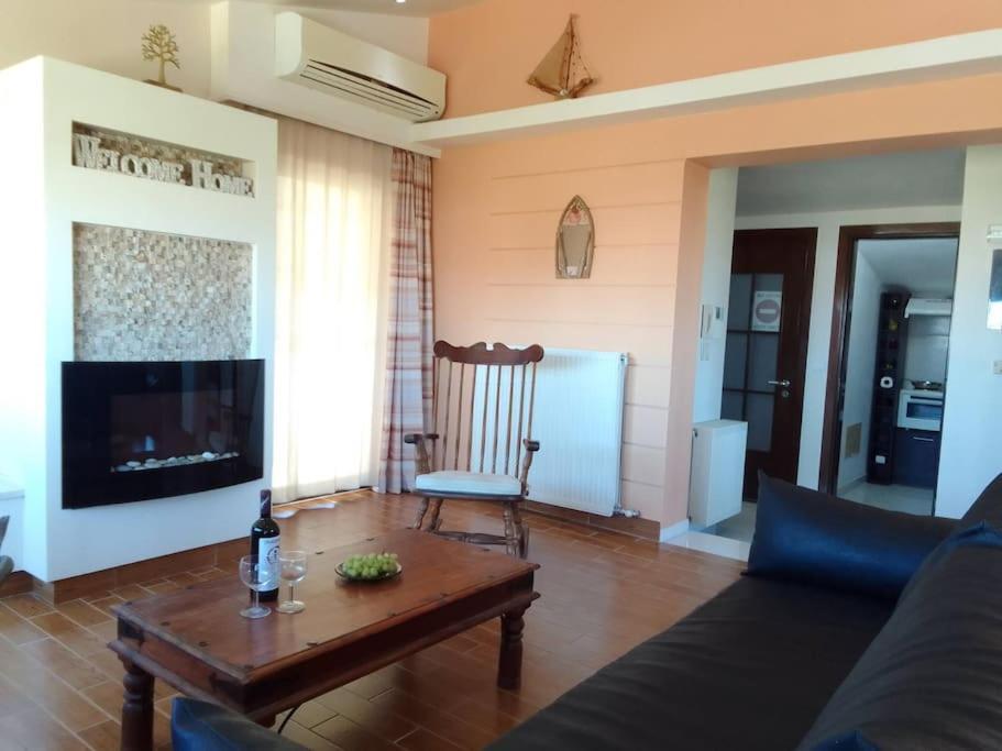 Sofita Di Sofo Apartment Кос Екстериор снимка
